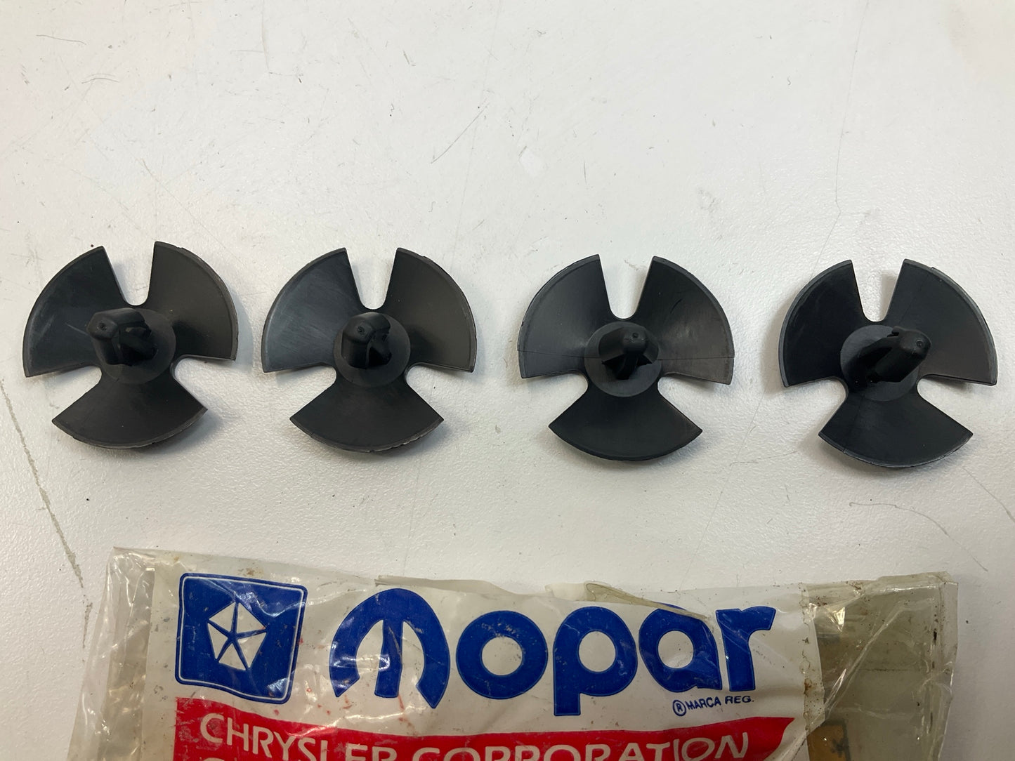 (4) OEM Mopar 4878883AA Hood Insulation Push-In Fastener Retainer Clips