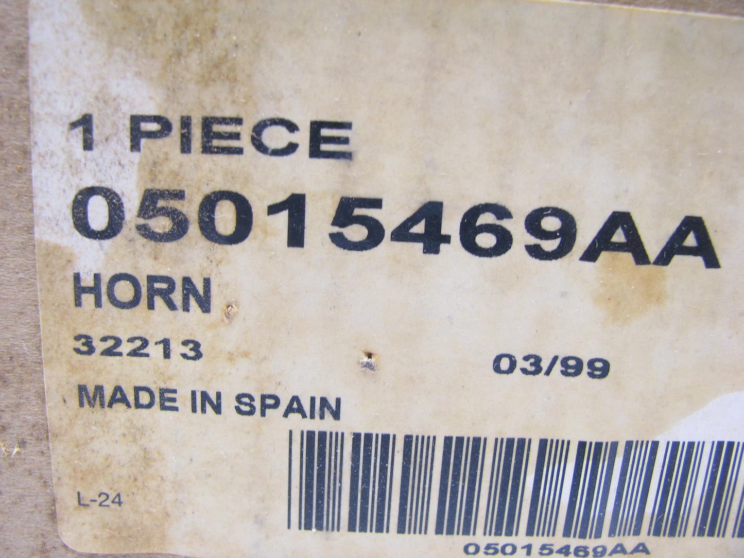 OEM  HI-Note Horn Kit  5015469AA For 96-98 Sebring Convertible