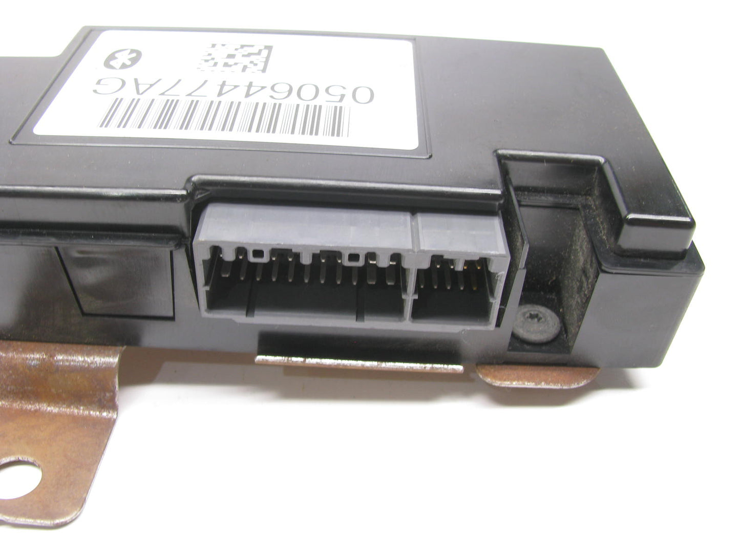 NEW OEM MOPAR 5064477AG Telematics Module For 2009 Jeep Commander