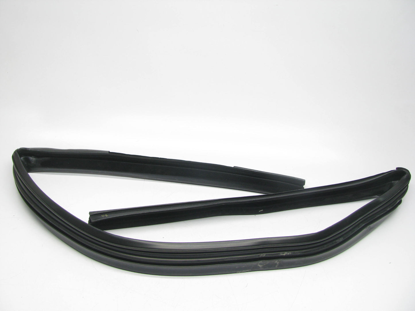 NEW - OEM 5074560AC Front Right Door Glass Weatherstrip For 2007-08 Chrysler 200