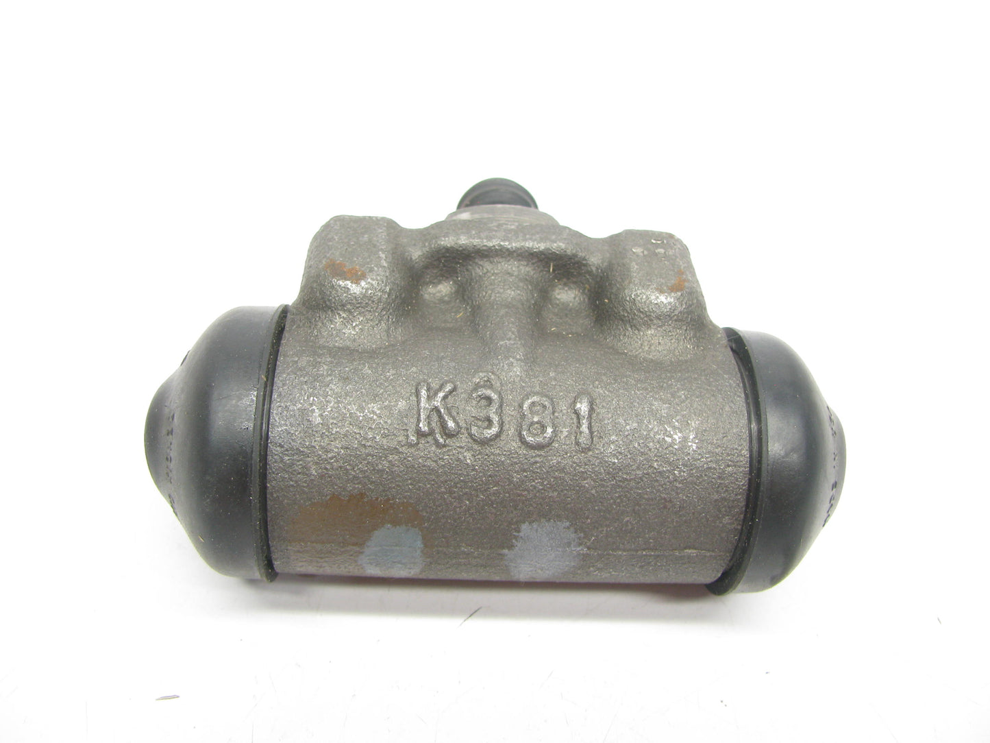 NOS OEM  Right Rear Drum Brake Wheel Cylinder 52000848