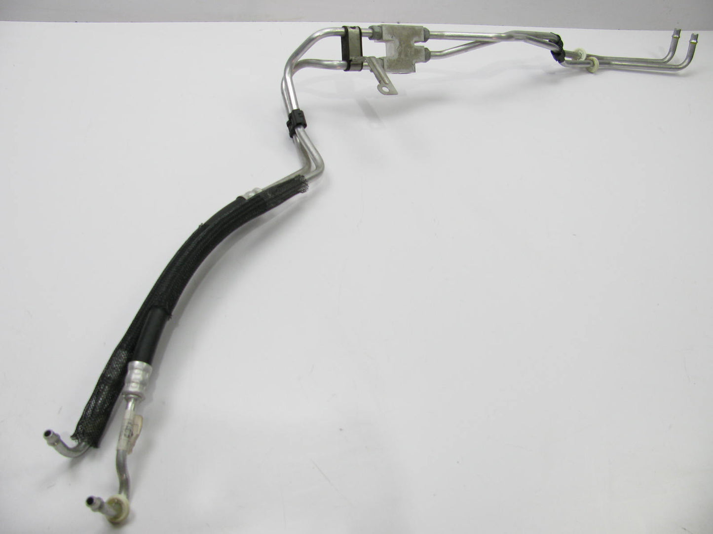 NEW OEM Engine Oil Cooler Bypass Hose Assembly For Mopar 52014762AA