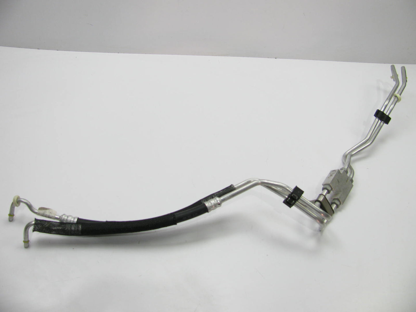 NEW OEM Engine Oil Cooler Bypass Hose Assembly For Mopar 52014762AA