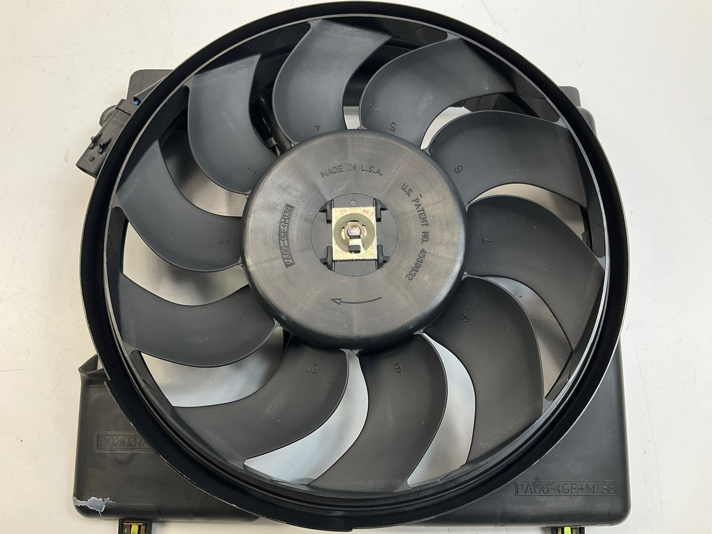 OEM Mopar 52028337AC Engine Radiator Cooling Fan For 1999-01 Jeep Cherokee 4.0L