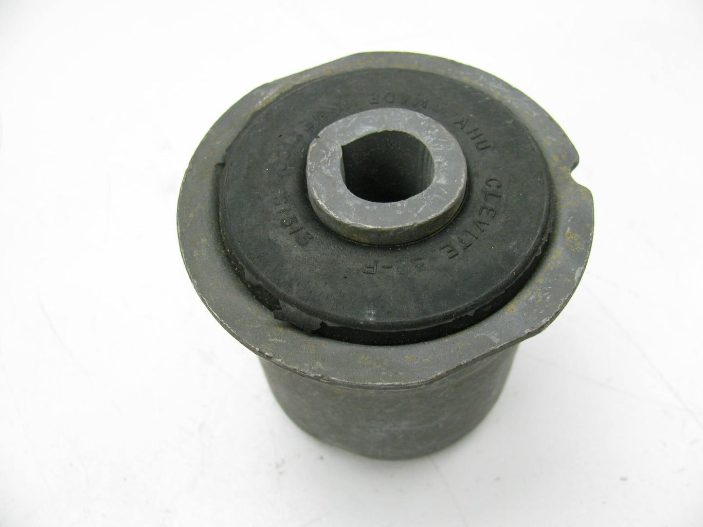 NEW 52038026 REAR LOWER Suspension Control Bushing OEM For 93-98 Grand Cherokee