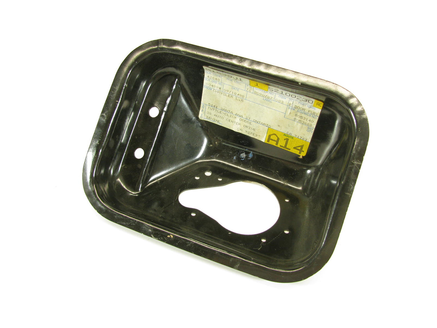 NEW - OEM 52100230 Fuel Tank Filler Housing For 1998-2001 Jeep Cherokee