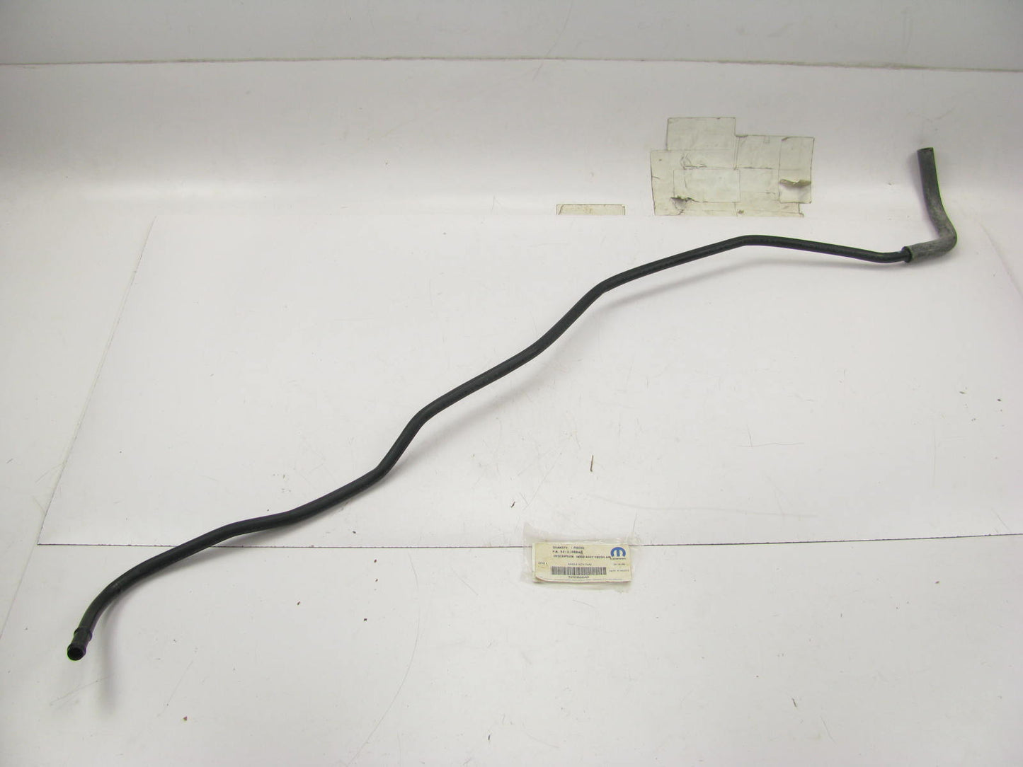 NEW OEM Mopar 52121866AD Fuel Vapor Tube To Canister Hose For 08-09 Ram 3500 5.7