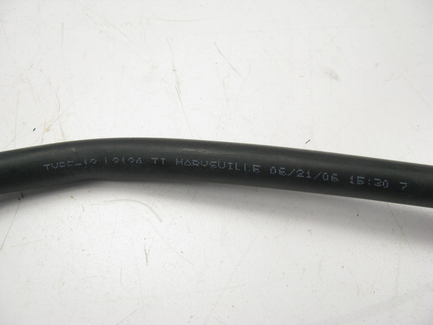 NEW - OEM Mopar 52121866AD Fuel Vapor Tube To Canister Hose For 08-09 Ram 3500