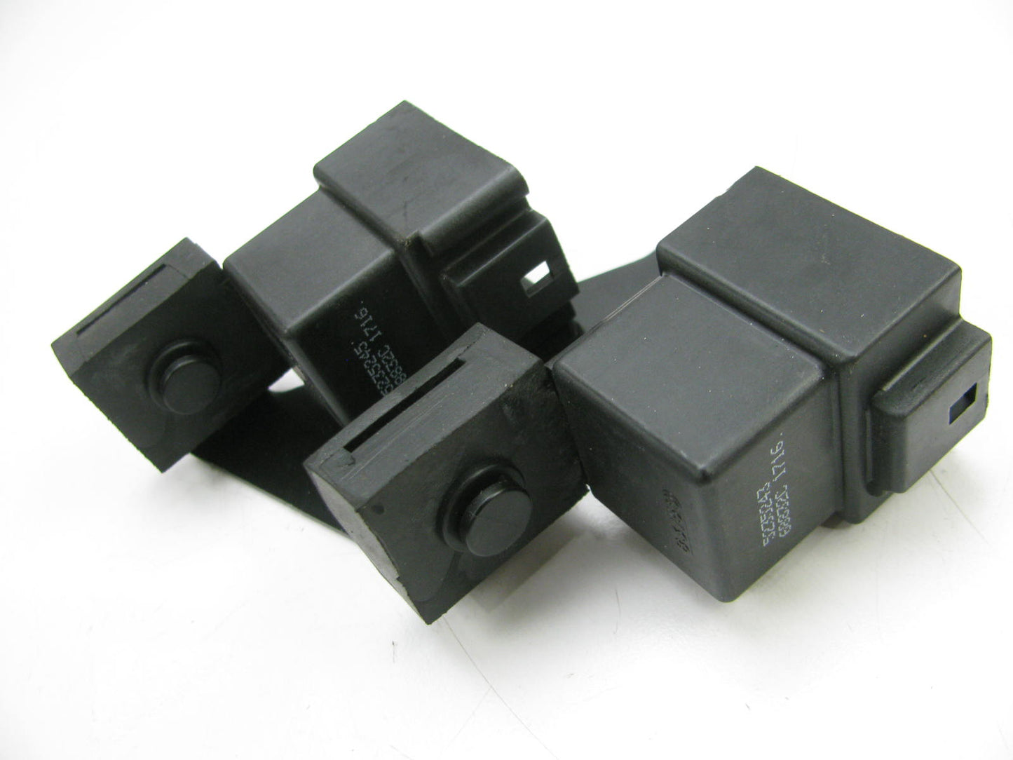 OEM Multi-purpose Relay 4-pin Pair On Bracket HVAC Clutch, Fuel Pump,  5234324