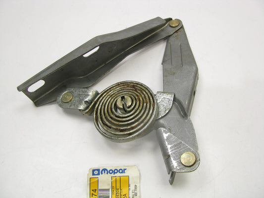 NOS OEM  RH Passenger Hood Hinge  5253874