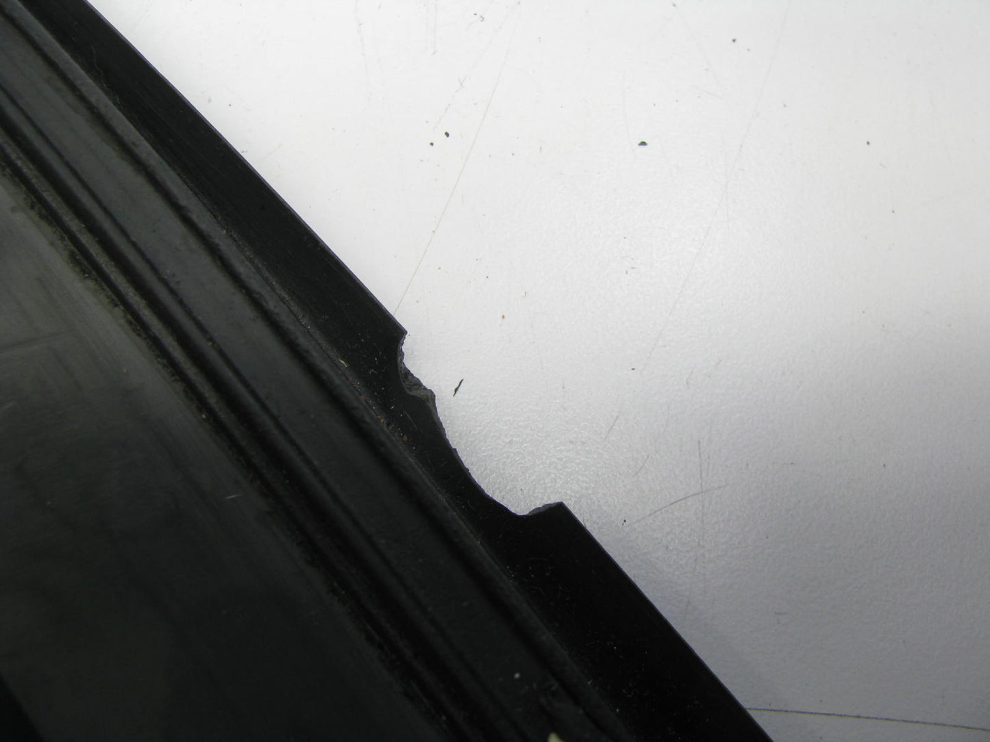 DAMAGED SEAL OEM 5257960AF Quarter Window Glass For 2001-10 PT Cruiser