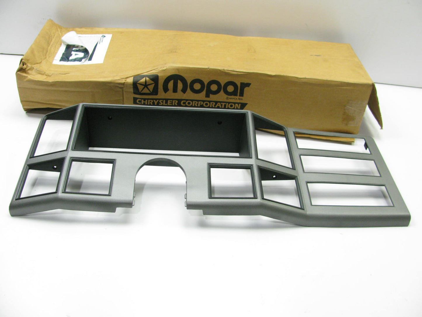 NOS OEM Dash Gauge Cluster Trim Plate Bezel For 91-93 Jeep Cherokee 55028370