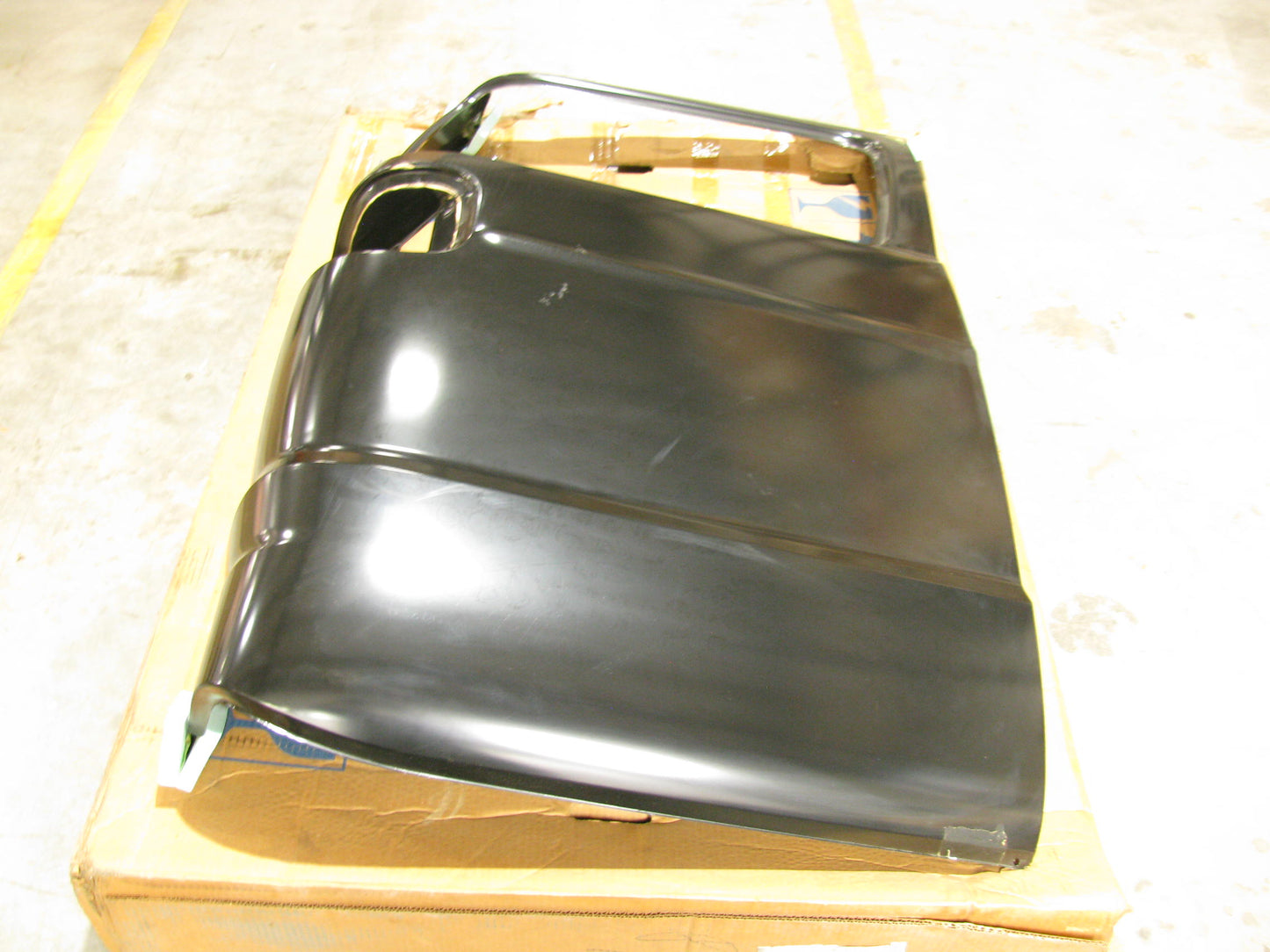 NOS OEM 55075142AF Body Sheet Metal Panel Corner For 2003  Ram Van