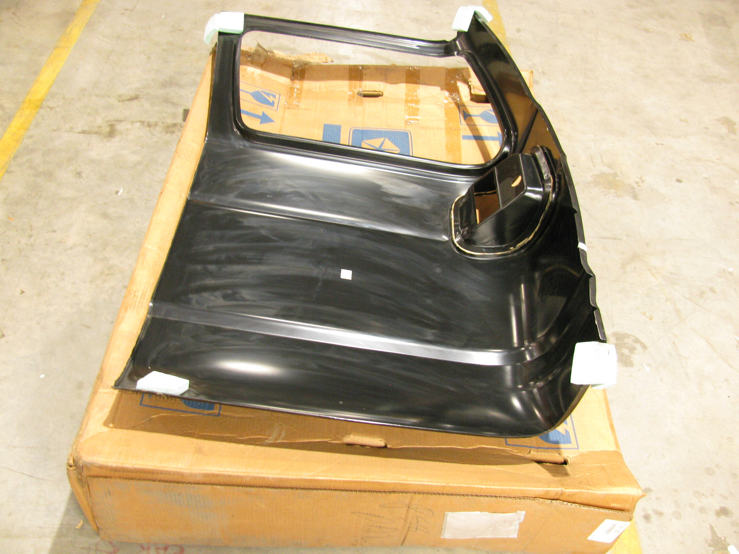 NOS OEM 55075142AF Body Sheet Metal Panel Corner For 2003  Ram Van