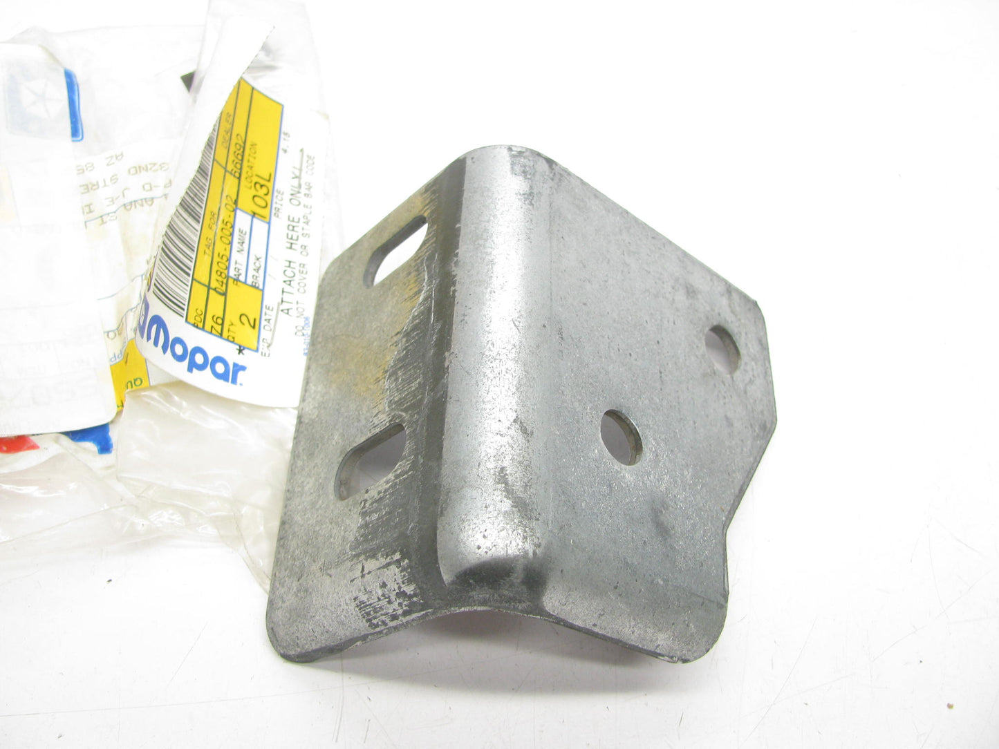 NEW 55076633 LEFT Frame Reinforcement  Bracket OEM For 1998-03 Dodge Durango