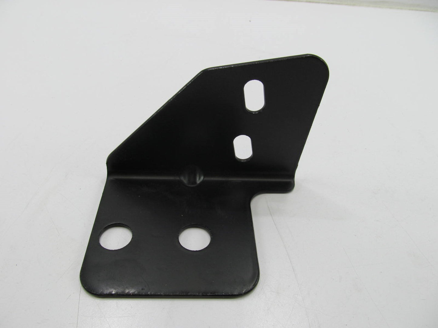 NEW - OEM 55076905AA Left Rear Bumper Valance Bracket For 1997-2005 Ram 1500