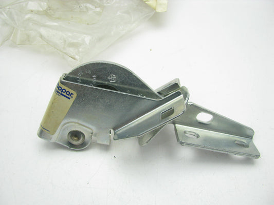 NEW GENUINE OEM Mopar 55235725AB Left Hood Hinge For 1997-2001 Jeep Cherokee