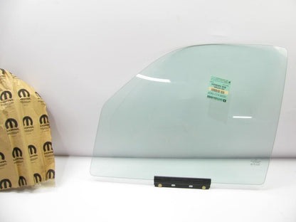 NEW GENUINE 55360375AH FRONT LEFT Window Glass OEM For 05-06 Jeep Liberty