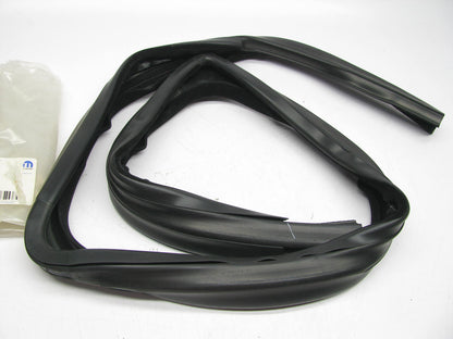Rear Right R.H. Door Window Glass Run Channel Weatherstrip Seal For 08-11 Nitro