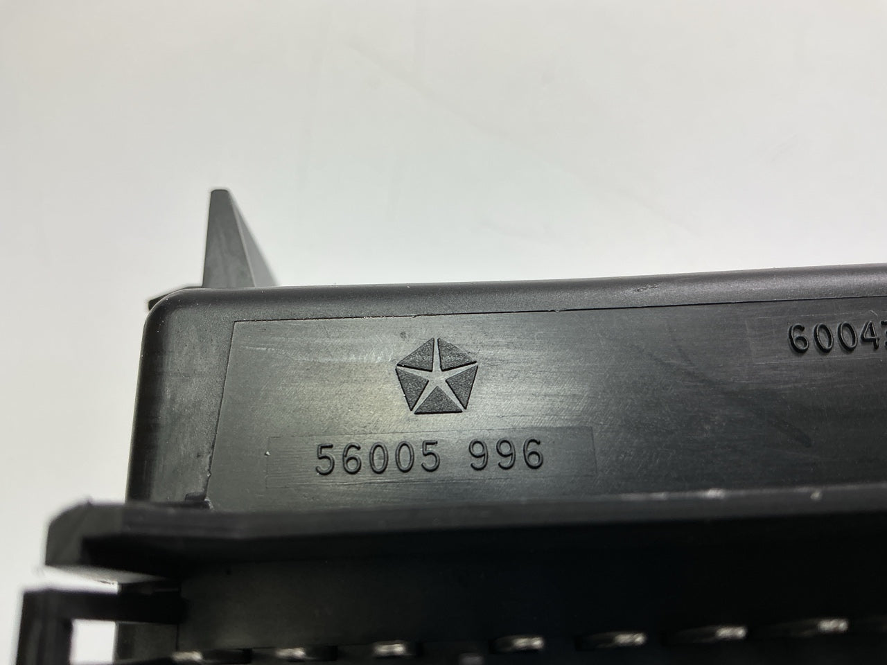 Mopar 56005996 Twilight Sentinel Module OEM For 1991-1993 Jeep Grand Cherokee
