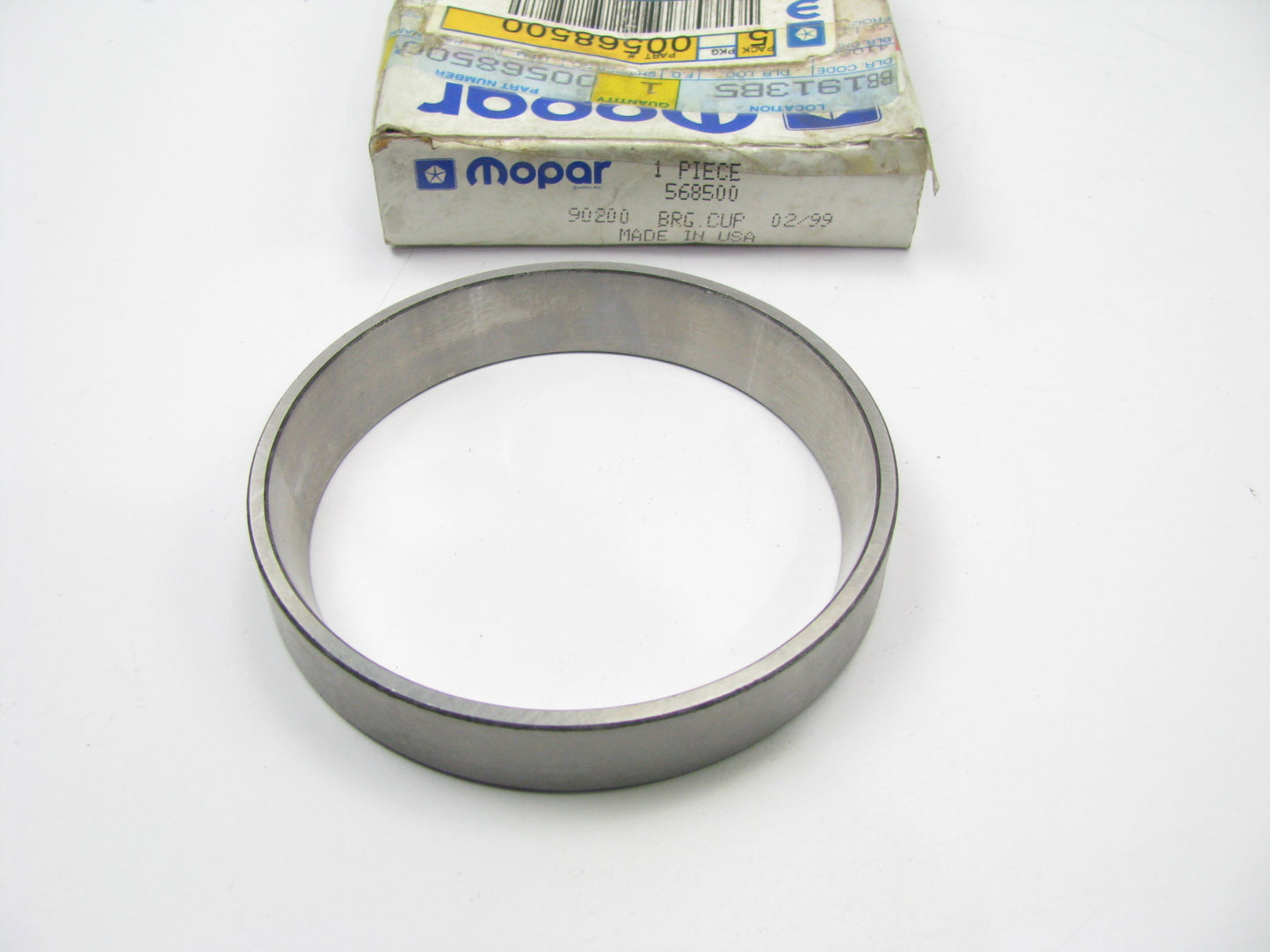 NEW - OEM Mopar 568500 INNER Wheel Bearing Race Cup