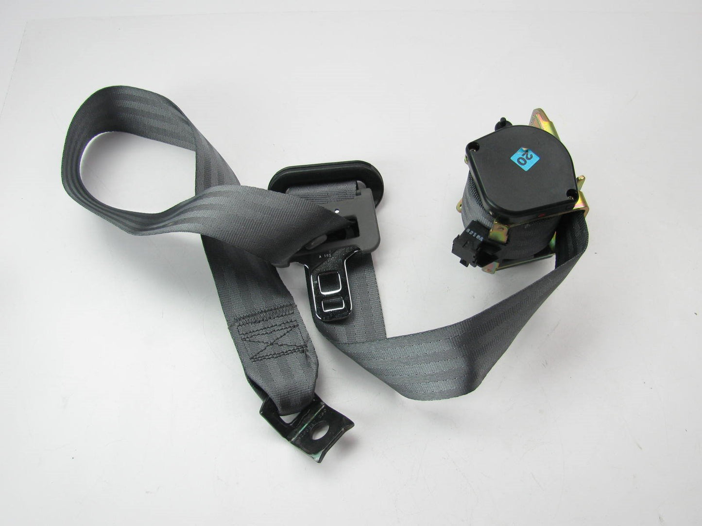 NEW - OEM Mopar  5CJ15PD5 Left Driver Side Seat Belt GRAY For 1994-96 Dodge Ram