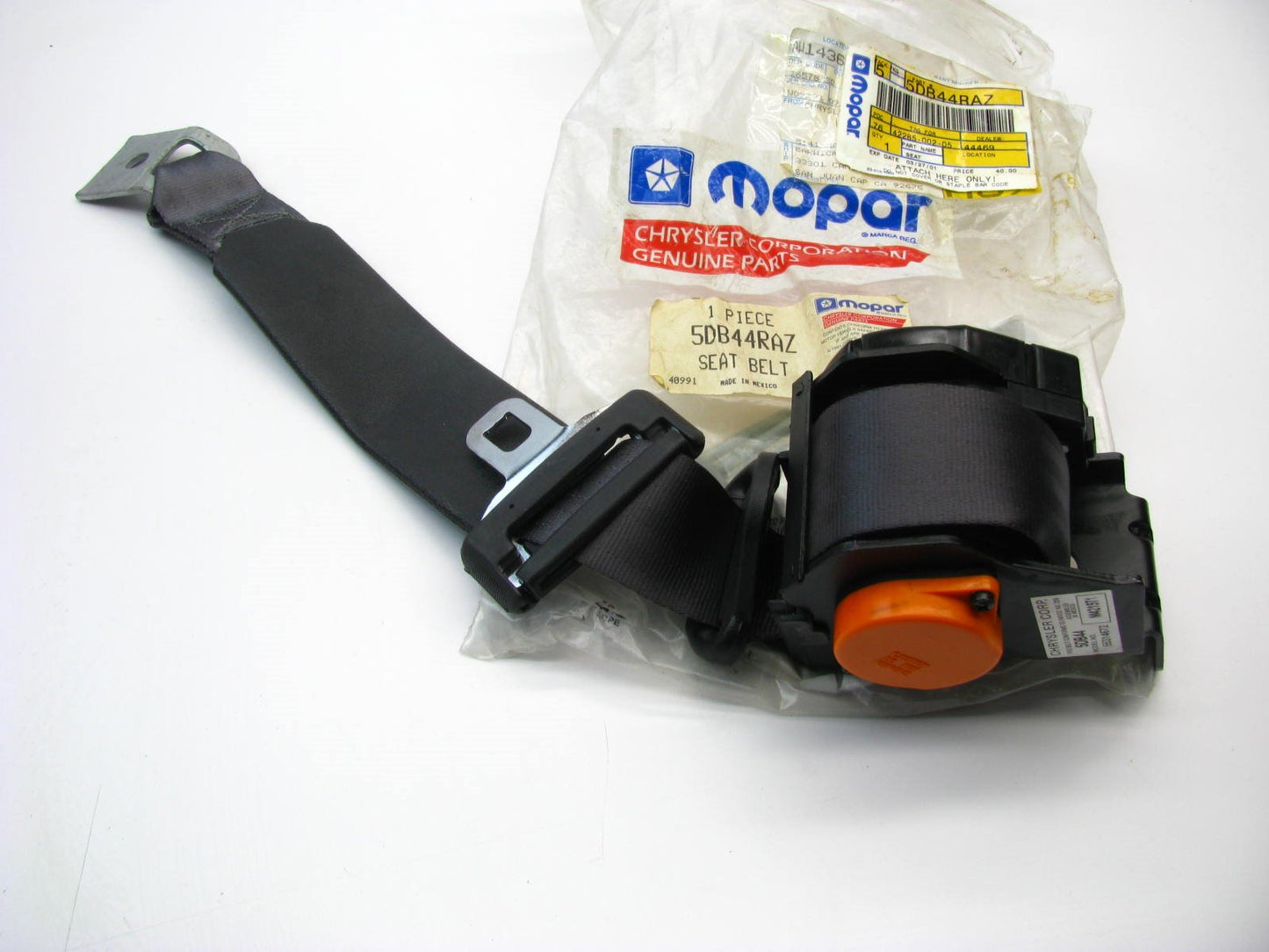 NEW - OEM 5DB44RAZ Front Seat Belt Retractor For 1994-1996 Dodge Dakota Pickup