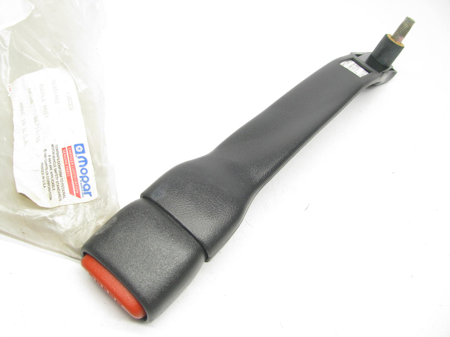 NEW - OEM Mopar 5EB56RAZ Front Right Seat Belt Buckle For 1994-96 Grand Cherokee