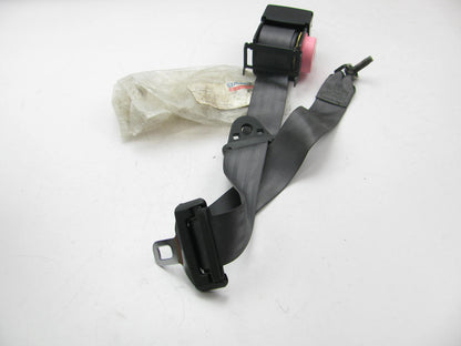 NOS OEM  REAR RIGHT OUTER Seat Belt 5EP86RAZ For 1995 Jeep Grand Cherokee