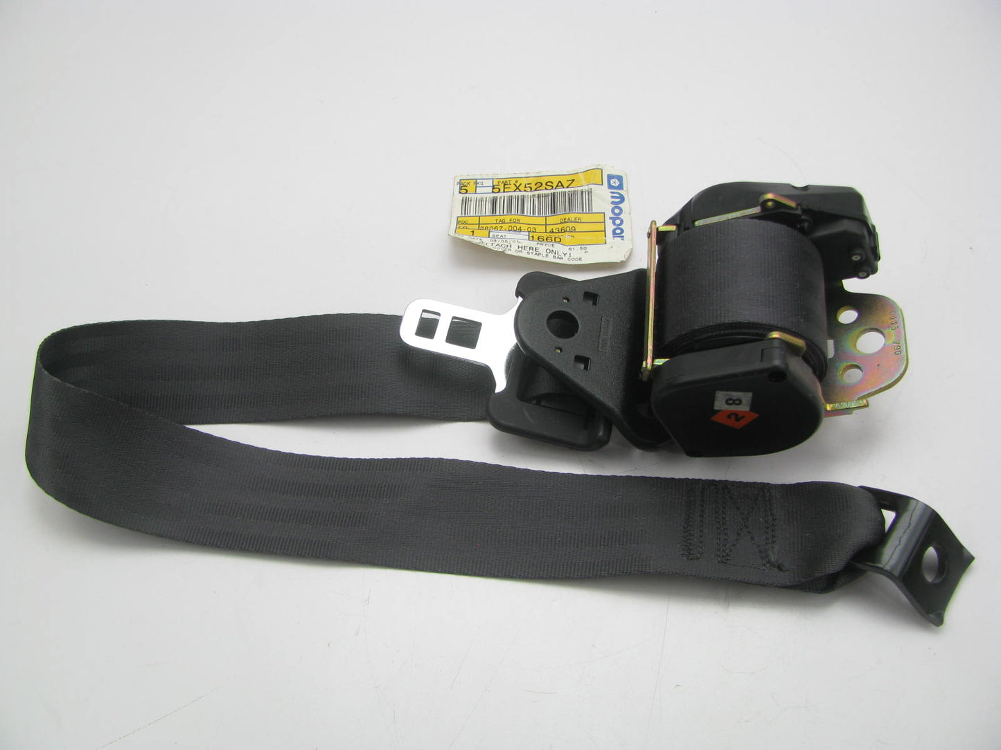 NEW - OEM Mopar 5EX52SAZ Rear Outer Seat Belt For 1995-1997 Dodge Ram