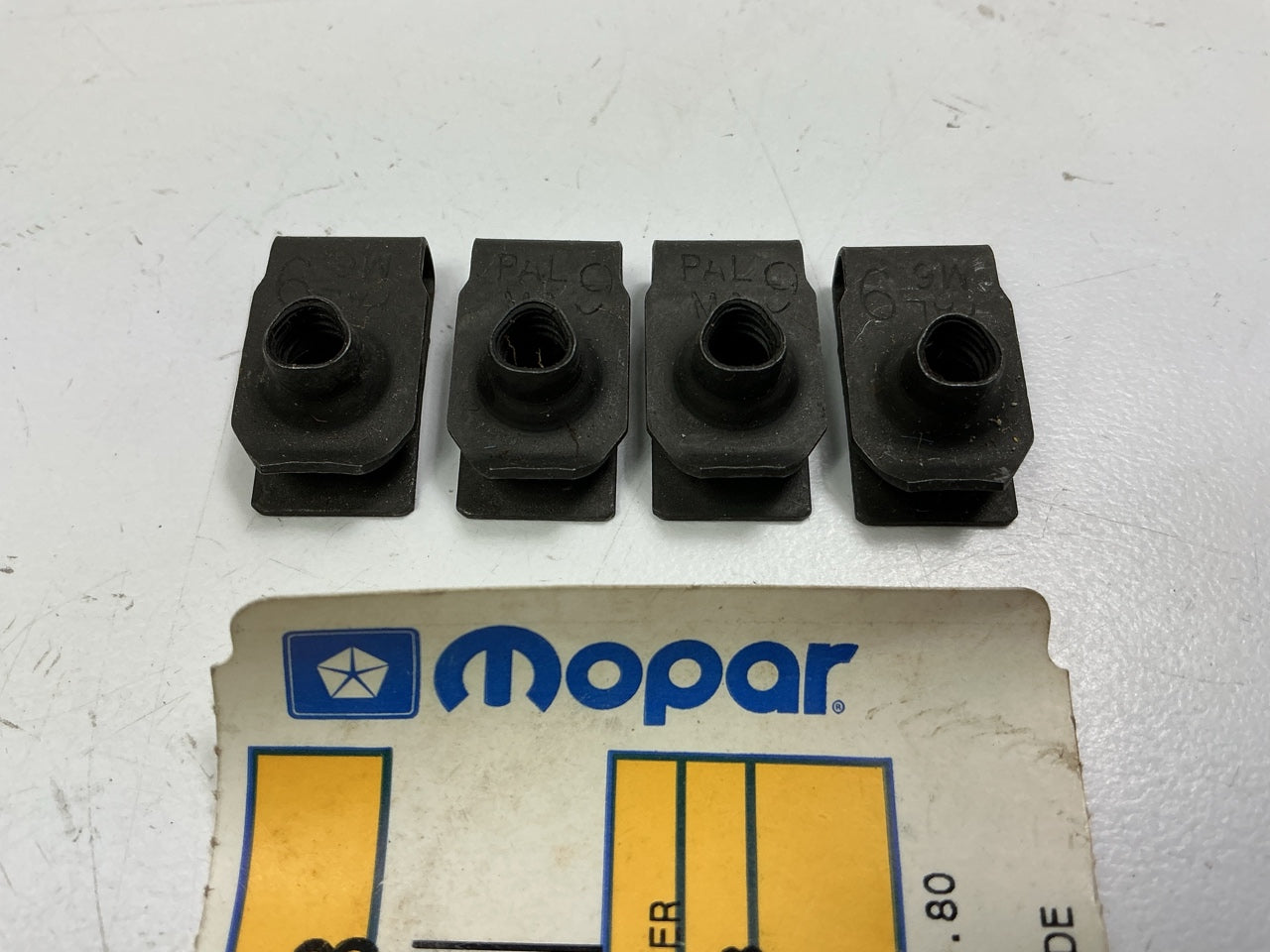 (4) Mopar 6101308 U-Nut Retainer Clips ''U Nut''