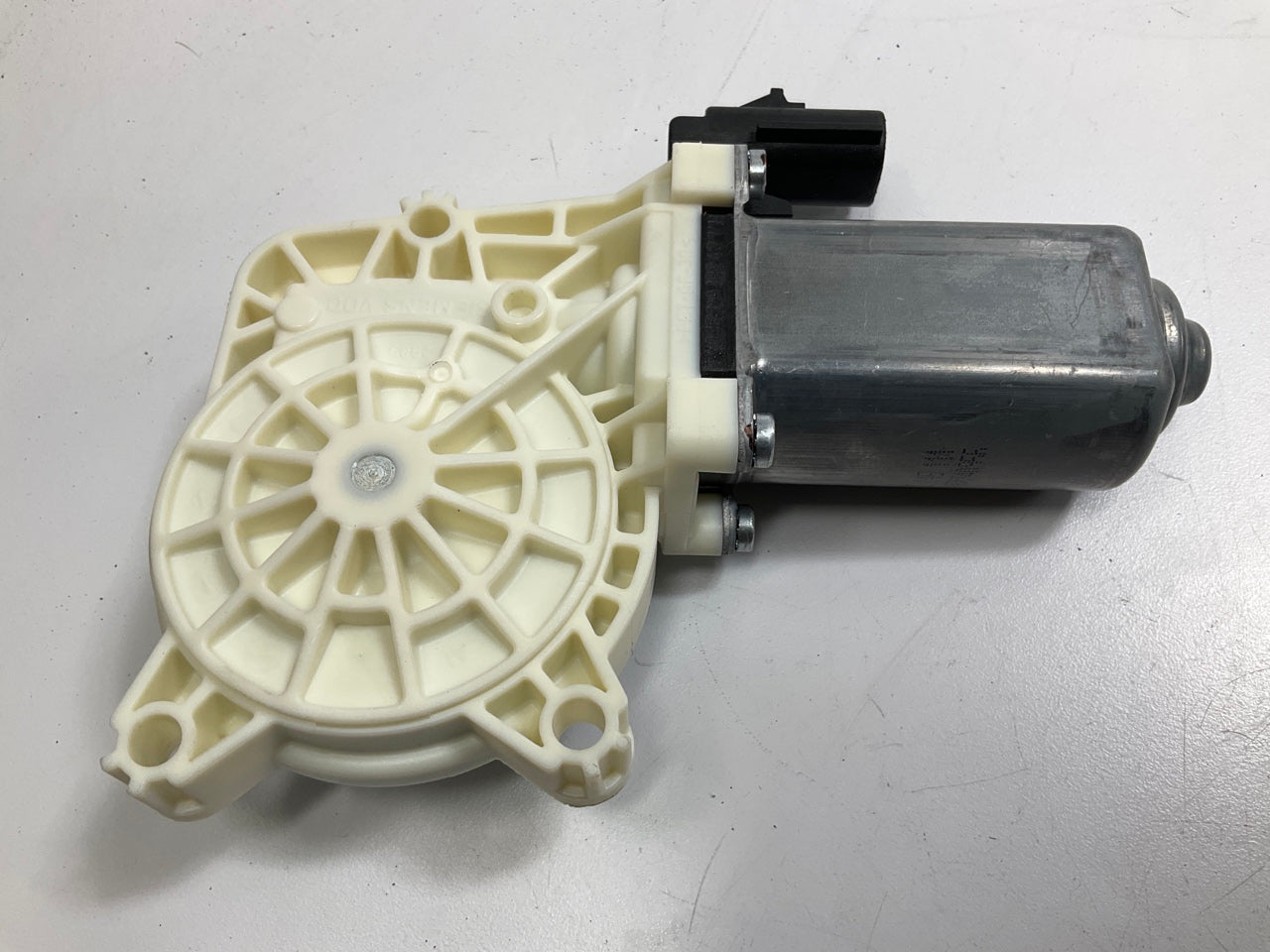 NEW Rear Right Power Window Motor OEM For 2007-2011 Dodge Nitro Mopar 68004824AB