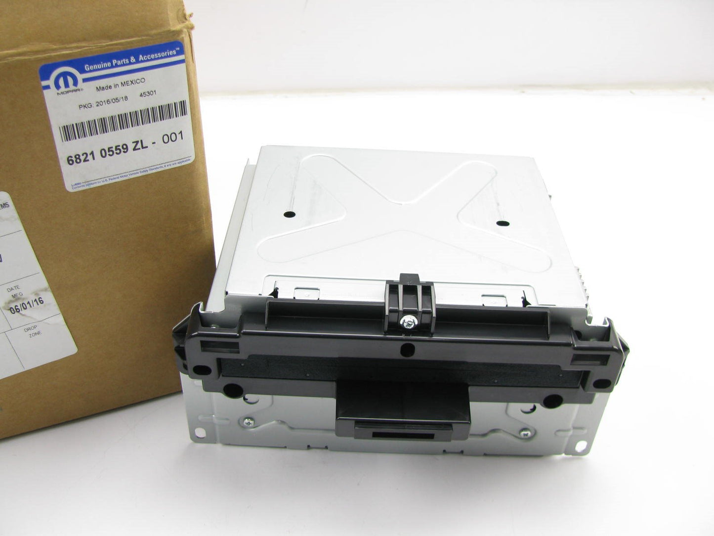 NEW - OEM GENUINE 68210559ZL Multi Media Stereo Radio - Panasonic 000002