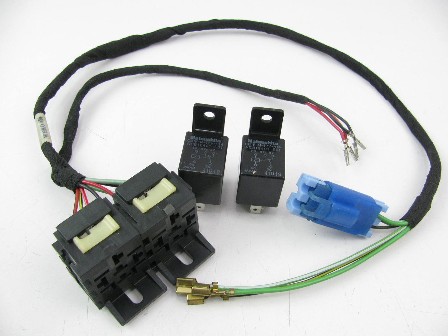 Universal OEM For MOPAR Dual Relay Kit, Includes Wire Harness With 2 Relays