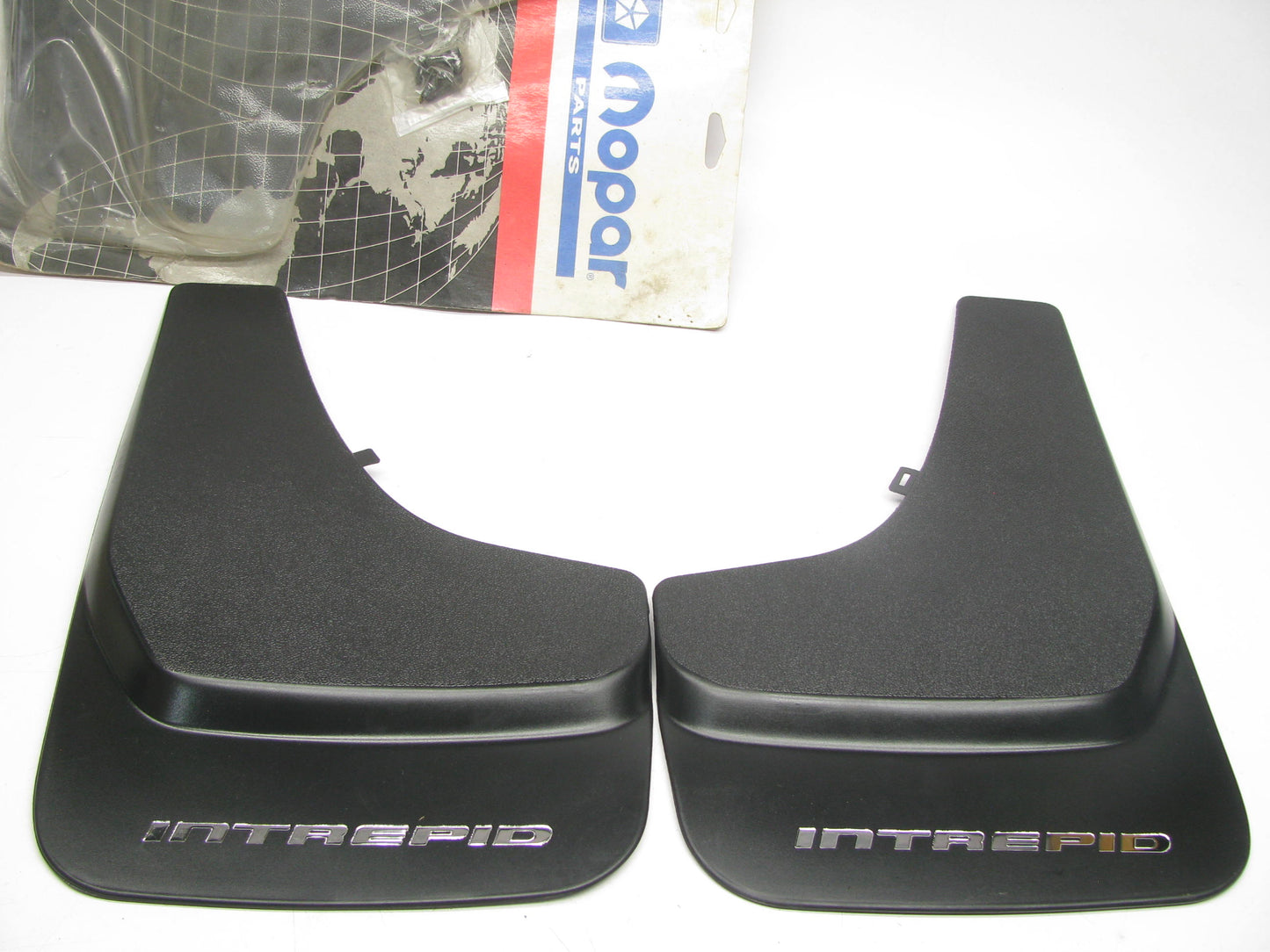 NEW Rear Splash Mud Guards OEM For 1993-2001 Dodge Intrepid 82203654