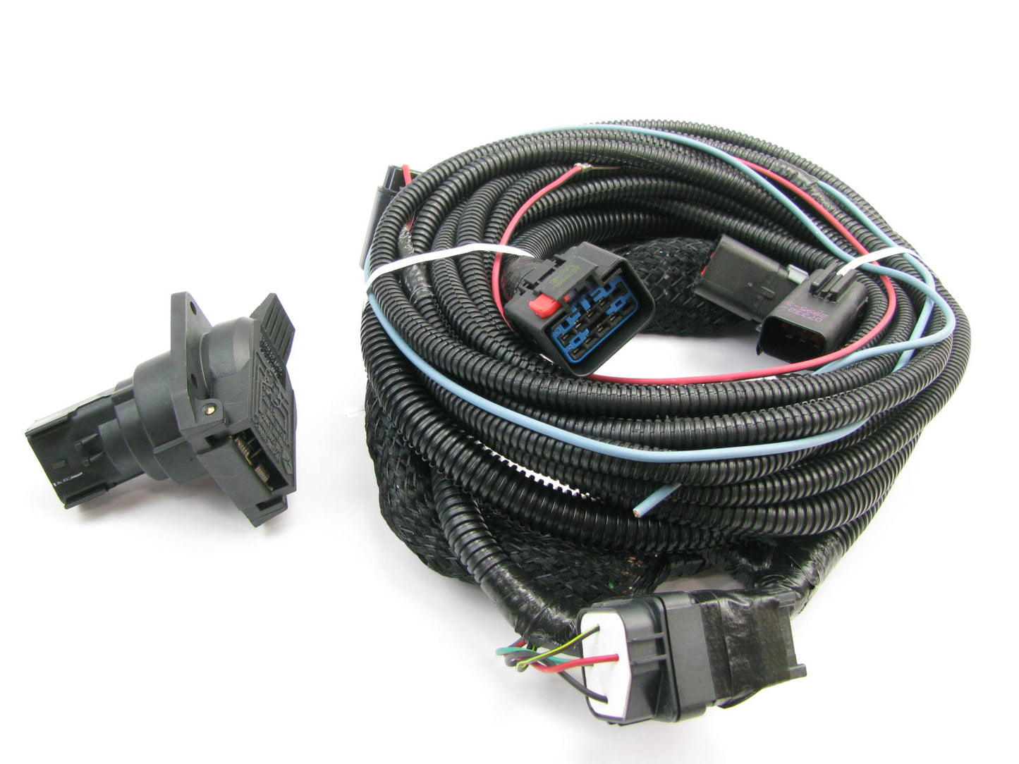 NEW OEM 82206301 Trailer Tow Wire Wiring Harness For 2001-03 Voyager, Caravan