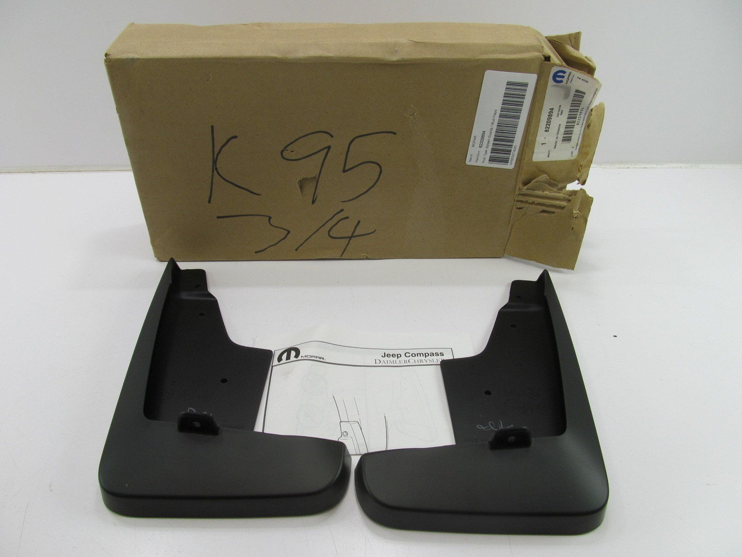 NEW OEM Deluxe Molded Front Splash Mud Guards For 07-10 Jeep Compass 82209894