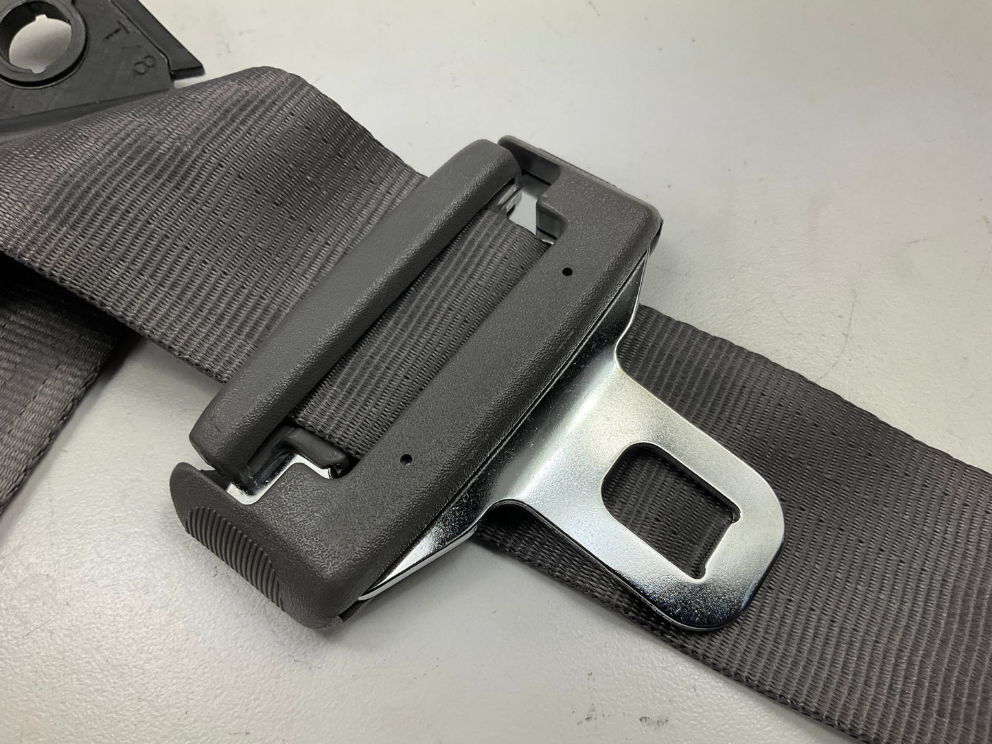 NOS OEM Mopar EL86LD5 Rear Right Quartz Seat Belt For 1992-1994 Dodge Shadow