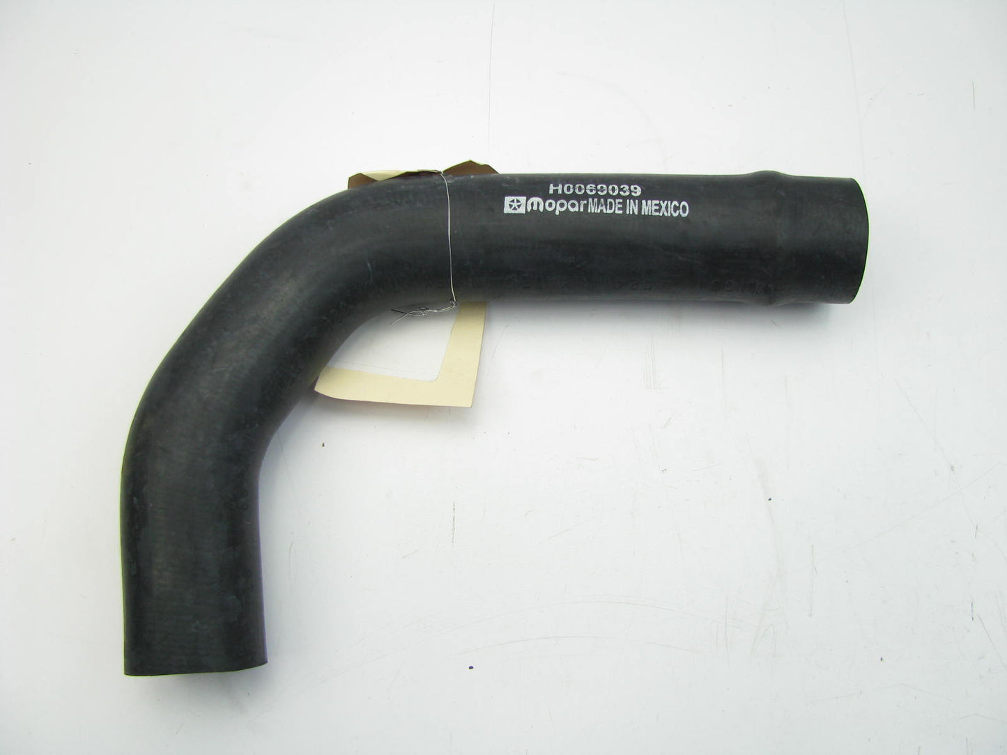 NEW OEM H0069039 LOWER Radiator Coolant Hose For 1984-1991 Dodge  B- Vans