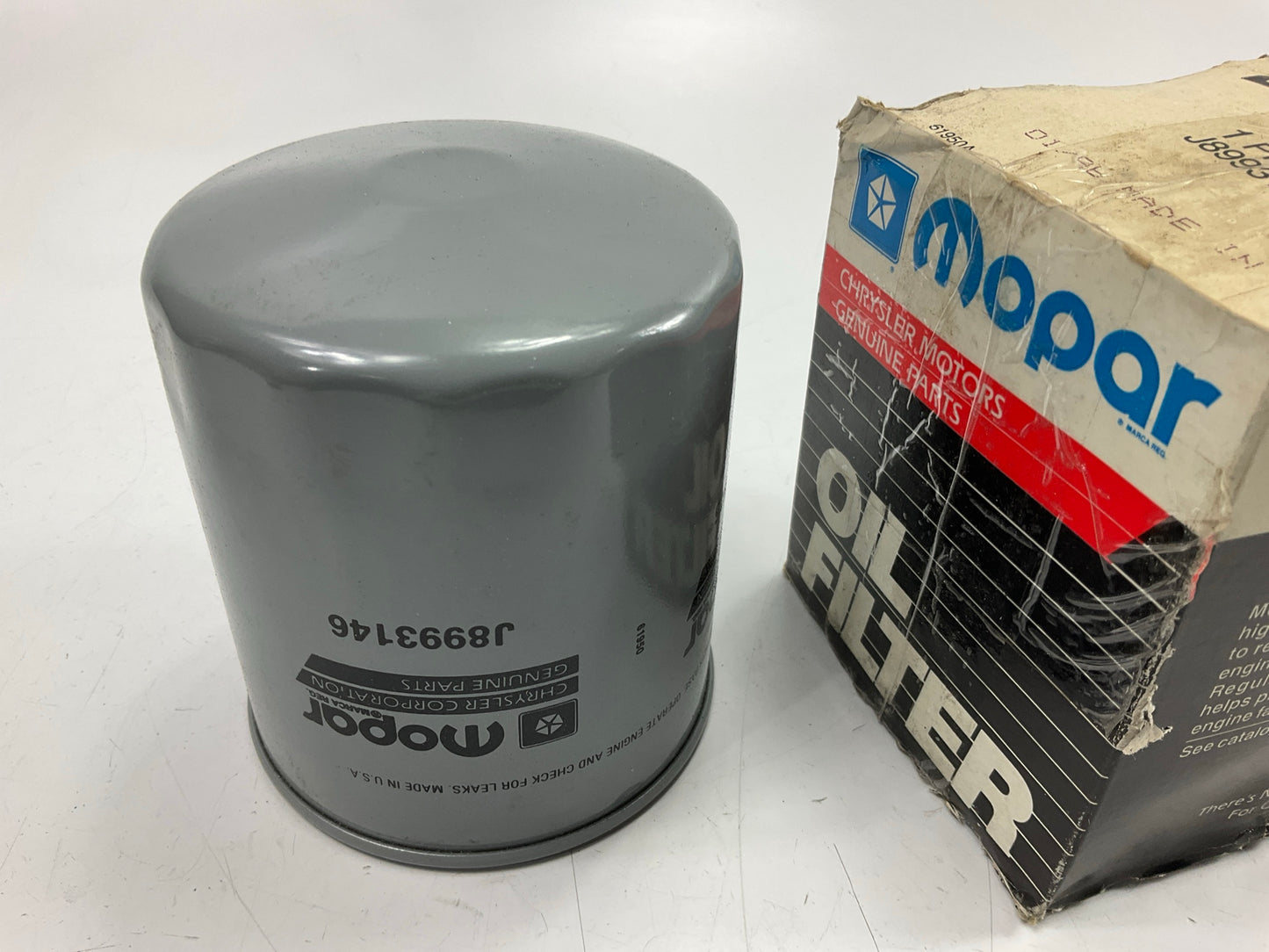 Genuine OEM Mopar J8993146 Engine Oil Filter