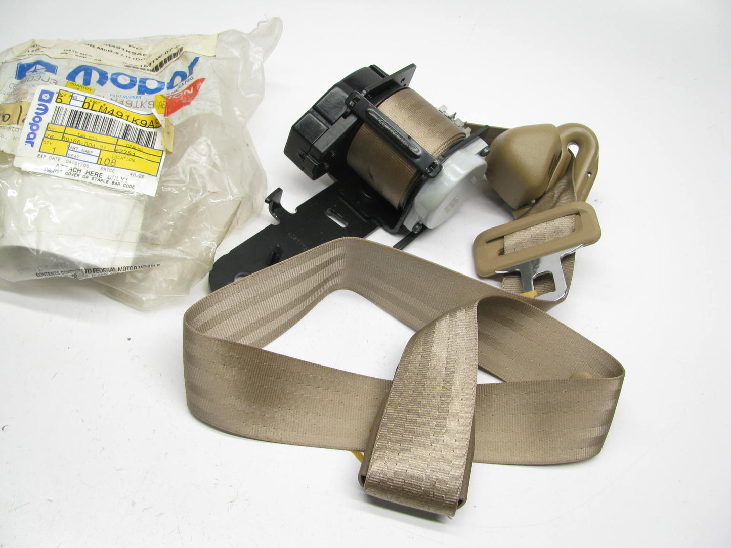 NEW GENUINE Front Left Drivers Side Safety Belt OEM For Mopar LM491K9AE