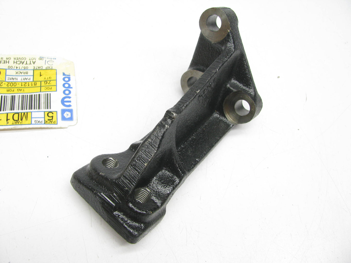 NEW GENUINE Engine Support Bracket Mount MD112262 For 90-94 Eclipse Talon Laser