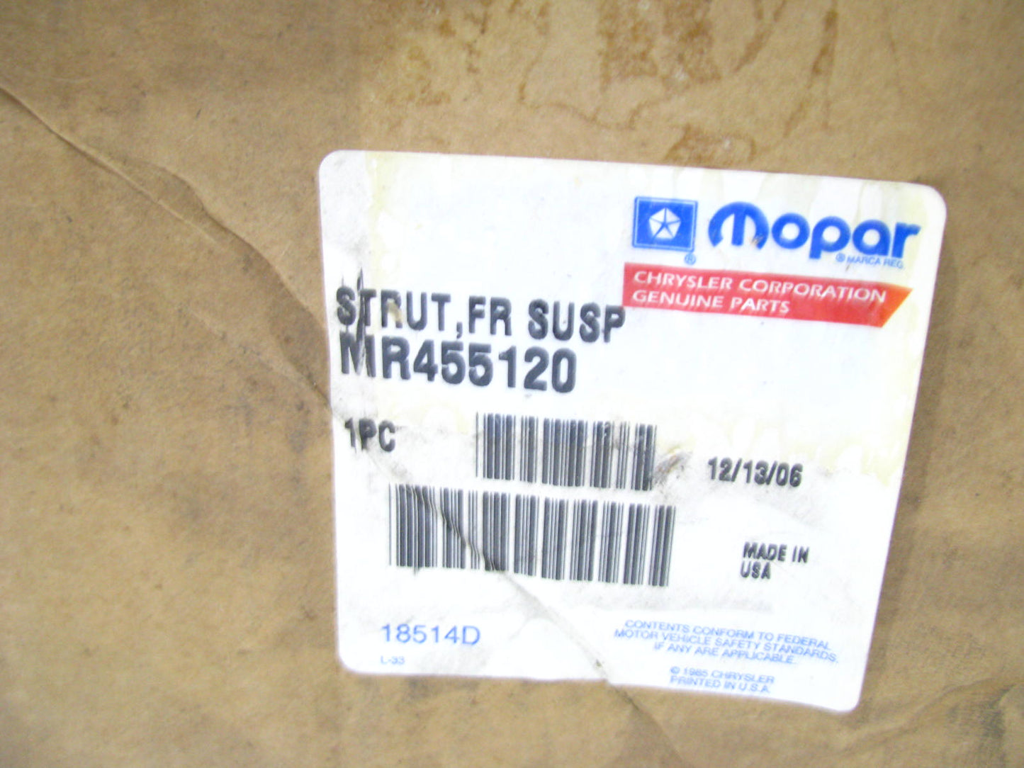 NEW GENUINE OEM Mopar MR455120 FRONT Suspension Strut