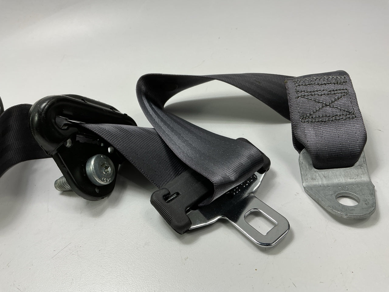 NOS Mopar PH73LAZAB Rear Left Outer Seat Belt For 2000 Intrepid, Concorde, 300M