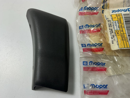 Mopar PJ90SS5 Right Passengers Side Quarter Panel Moulding Trim Molding