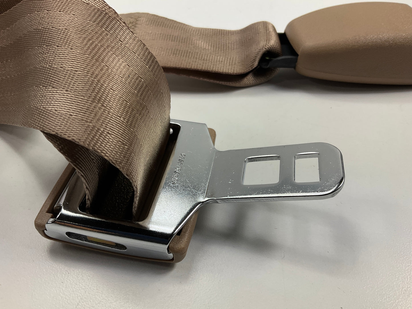 NOS OEM Mopar PP851K5AC Rear Seat Belt Buckle For 2000 Cirrus, Stratus