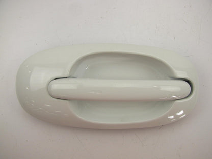 NEW - OEM QK00SW7 RIGHT Outside Sliding Door Handle WHITE