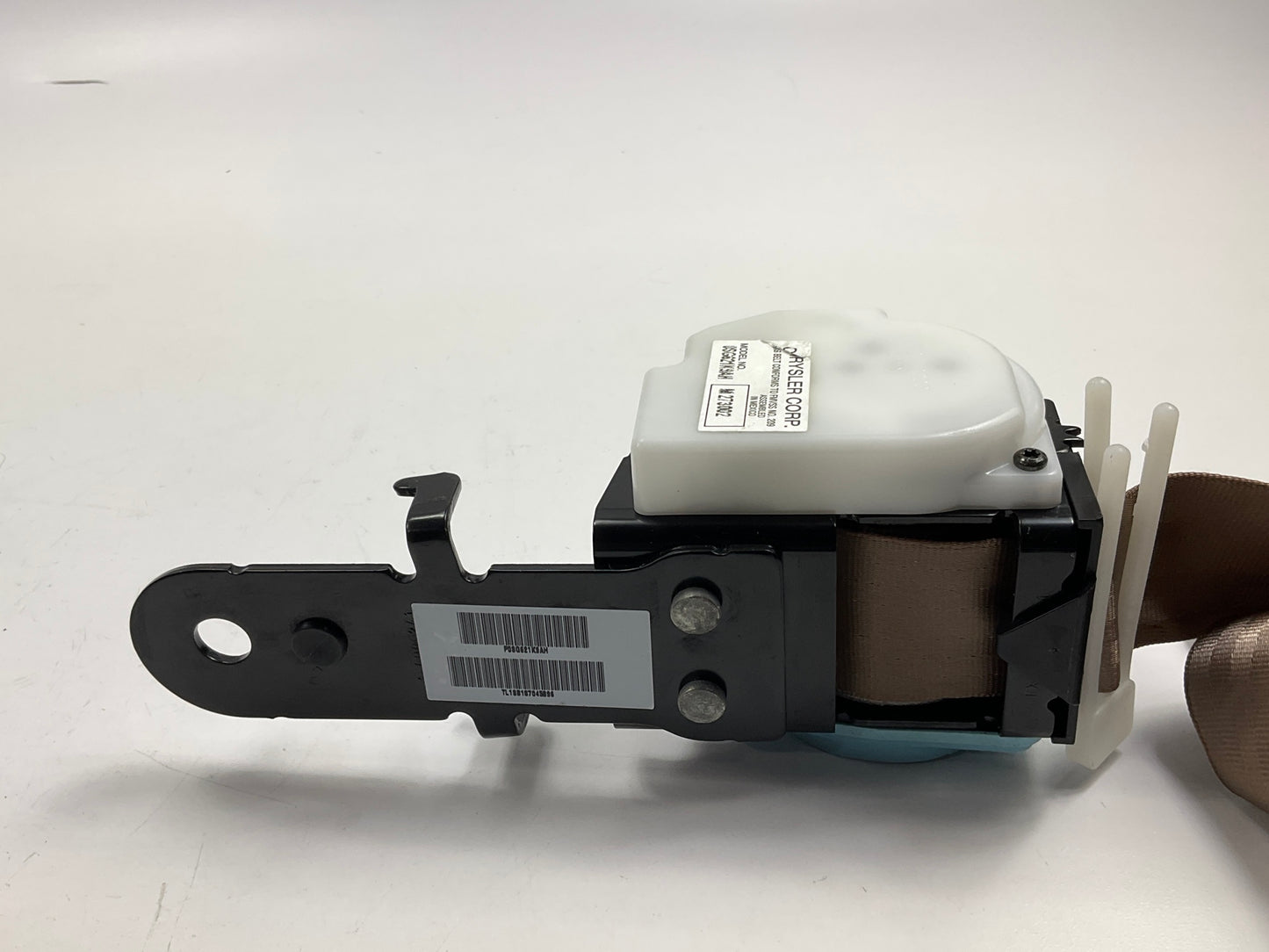 Mopar SG621K9AH Front Right Outer Seat Belt OEM For 2000 300M, Concorde, LHS