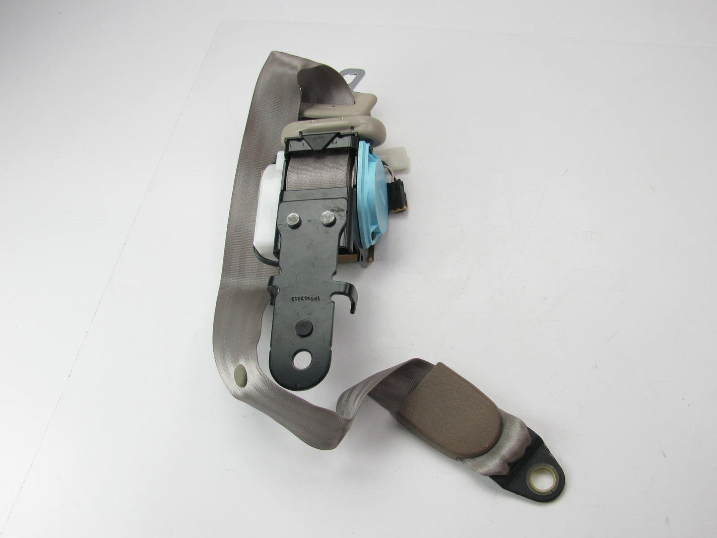 NEW - OEM Mopar SG631F6AJ Front Left Drivers Side Seat Belt DRIFTWOOD