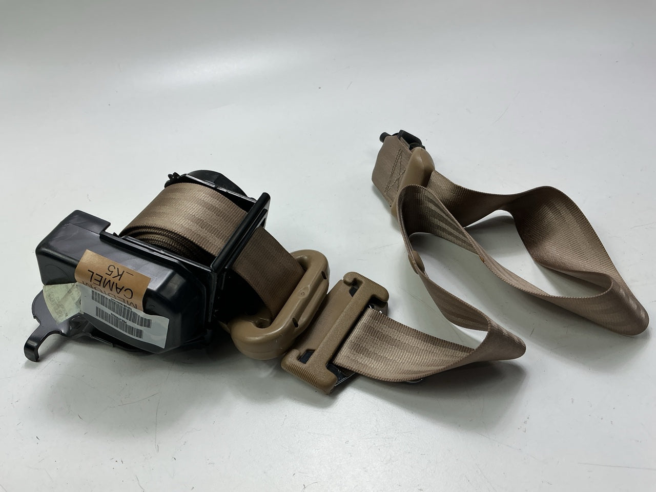 NOS OEM Mopar SL67RK5AA Rear Left Outer Seat Belt For 1999-2000 Chrysler Minivan